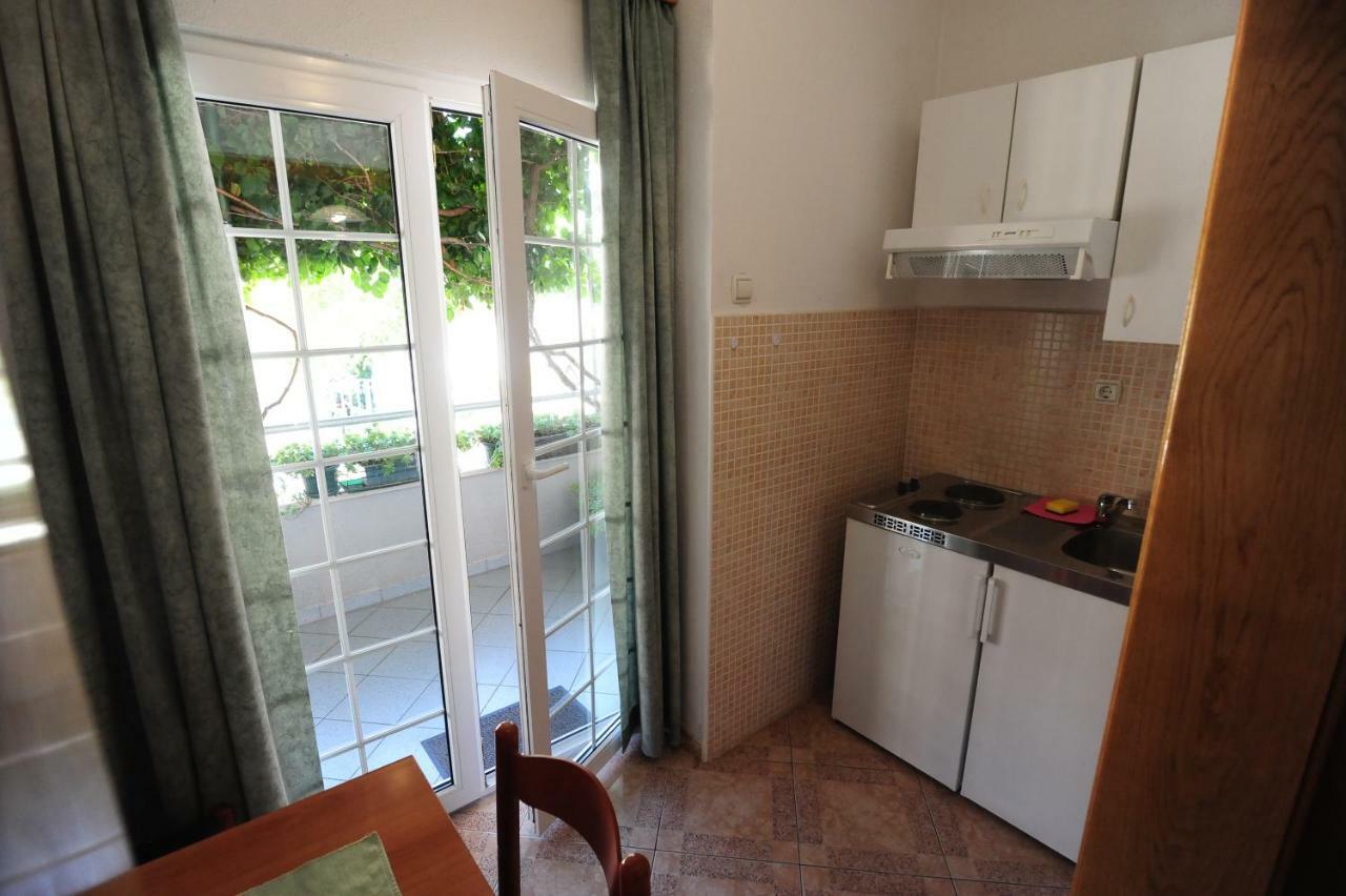 Milic Apartments Makarska Exterior foto